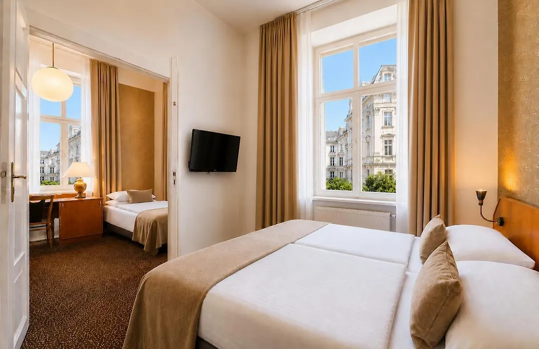 Metropolitan Old Town Hotel - Czech Leading Hotels-1
